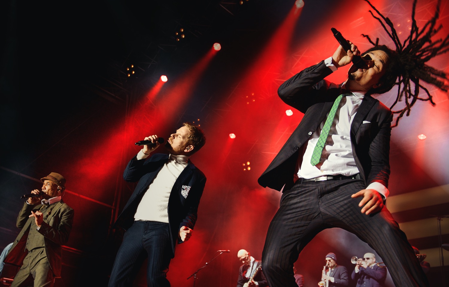 The stage is yours – getting close to live acts
